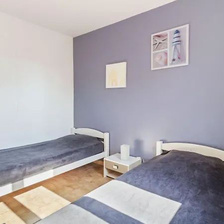 Charming Holiday In Presqu'ile De Giens With Garden Holiday home Hyeres